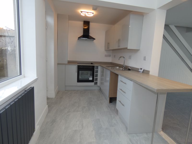 Kitchen- click for photo gallery